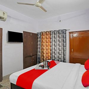 Flagship Diamond Guest House